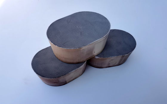 Enlèvement de l'ozone de thyristor de catalyseur de nid d'abeilles en métal pour le noyau automatique du catalyseur trois de camion diesel
