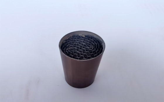 Enlèvement de l'ozone de thyristor de catalyseur de nid d'abeilles en métal pour le noyau automatique du catalyseur trois de camion diesel