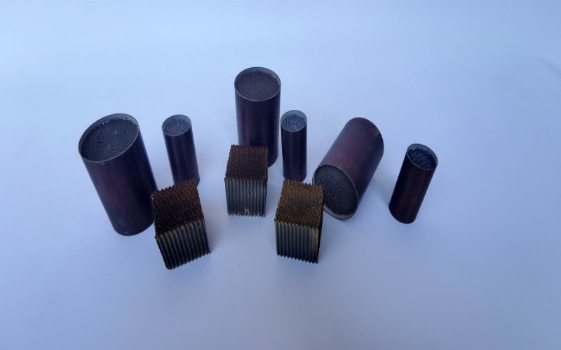 Appui Euro5 V de substrat de Doc. Cordierite Honeycomb Catalysts